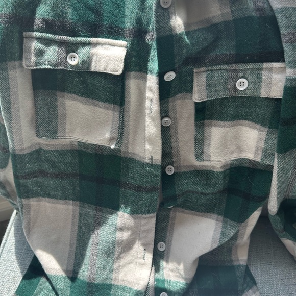 Lovers + Friends Green Shacket - Picture 3 of 4